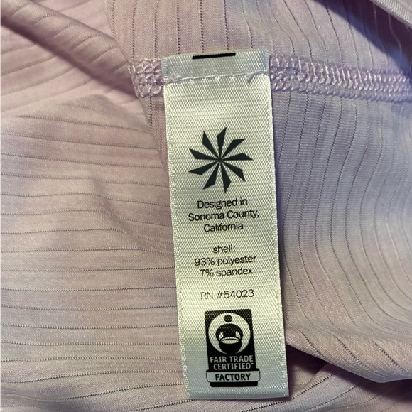 Athleta Sheer Racer Back Athletic Tank Top Size M Work out Dance Movement - Picture 8 of 9